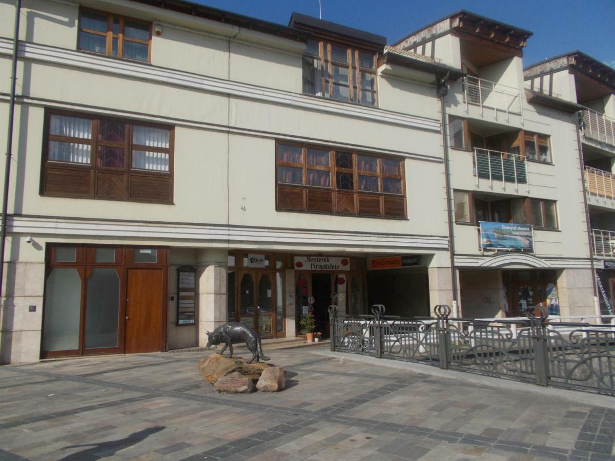 Retron Szinva-Lux Hotell Miskolc Eksteriør bilde